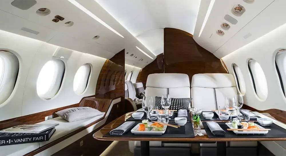 Dassault Falcon 7X inside v2