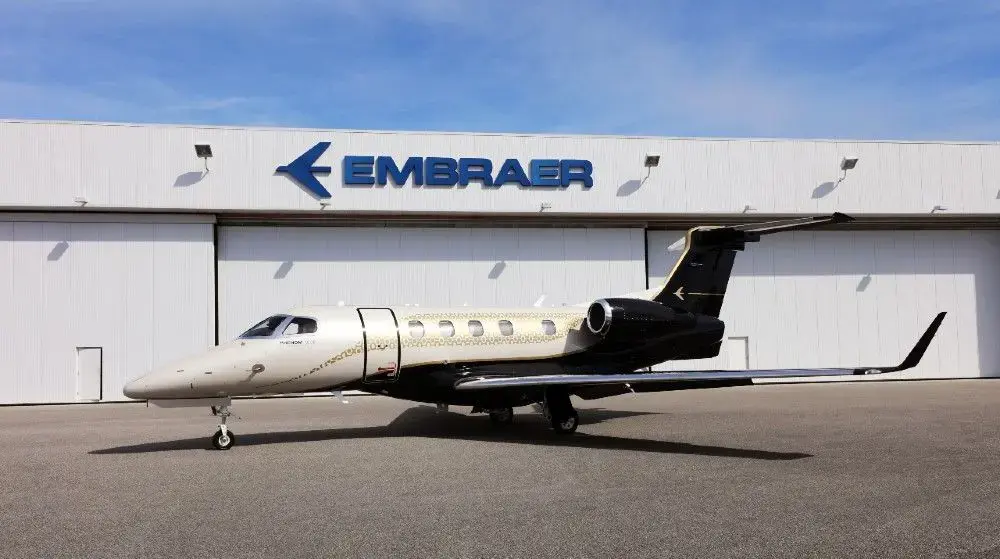 Embraer Phenom 300 grounded