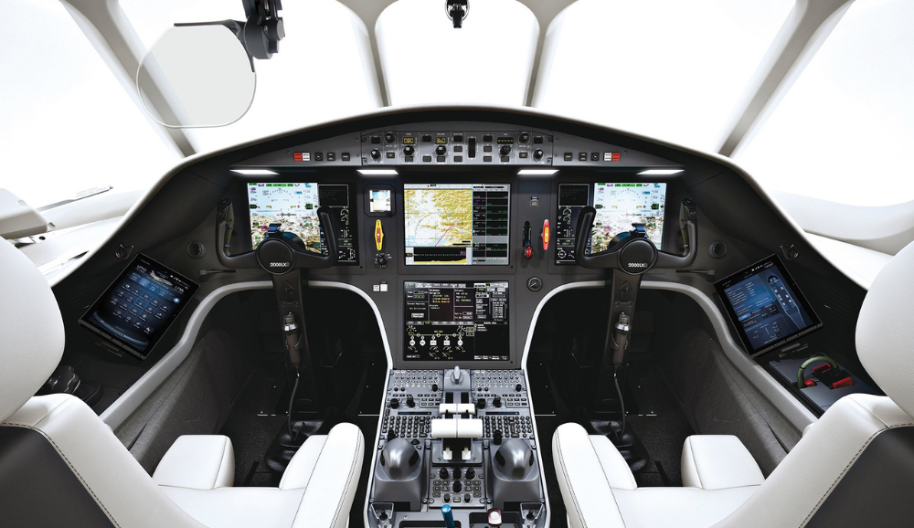 Cabina di pilotaggio dell'Embraer Praetor 600-1