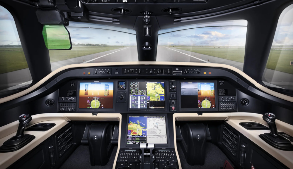 Cabina di pilotaggio dell'Embraer Praetor 600