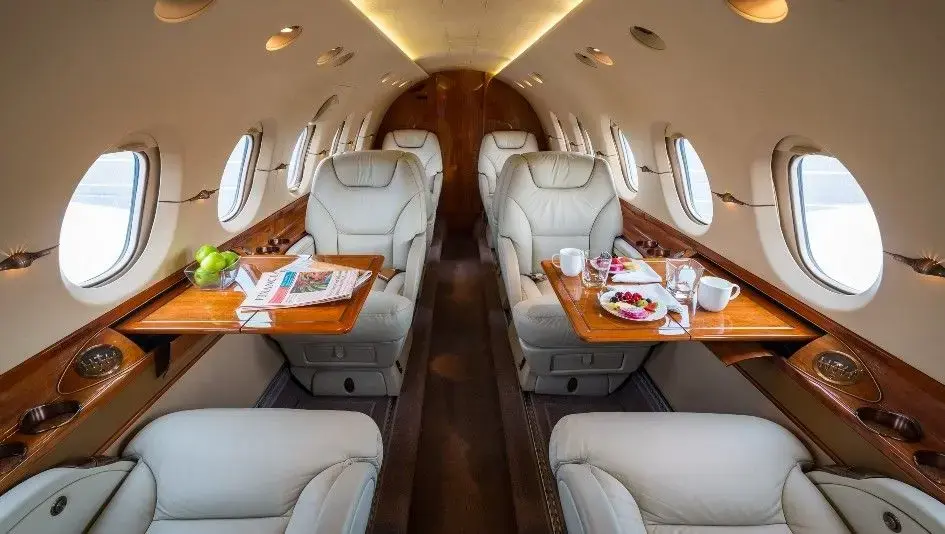 Hawker 750 800 900 XP cabine