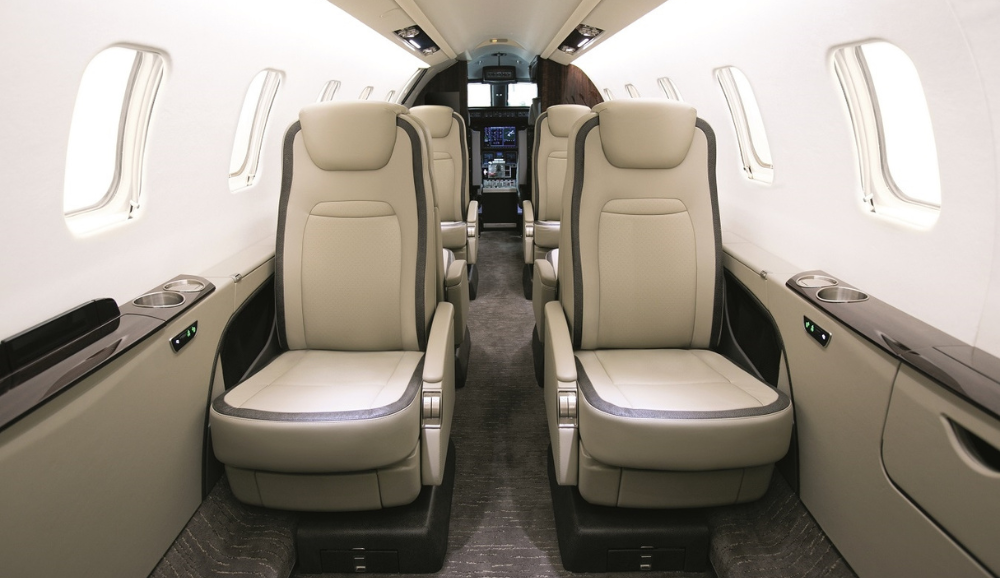 Interni del Learjet 75