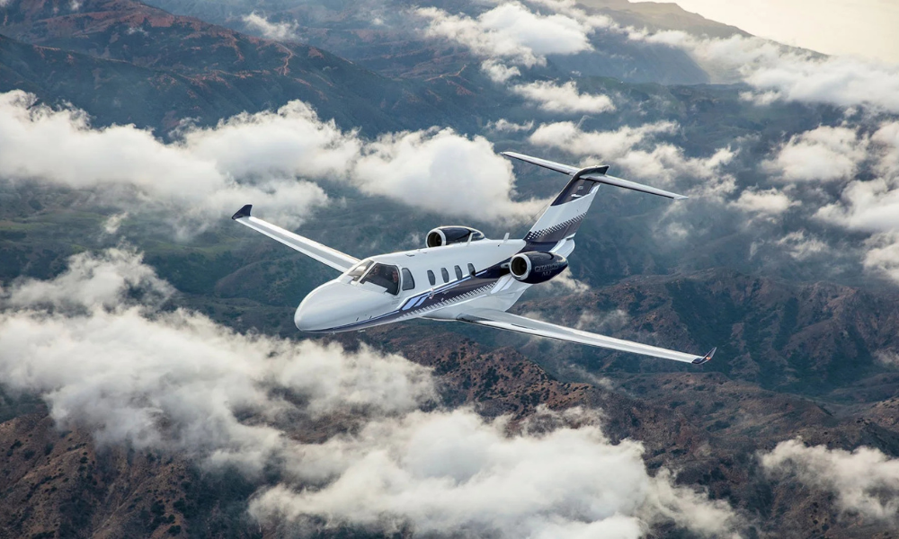 Light Jet-2